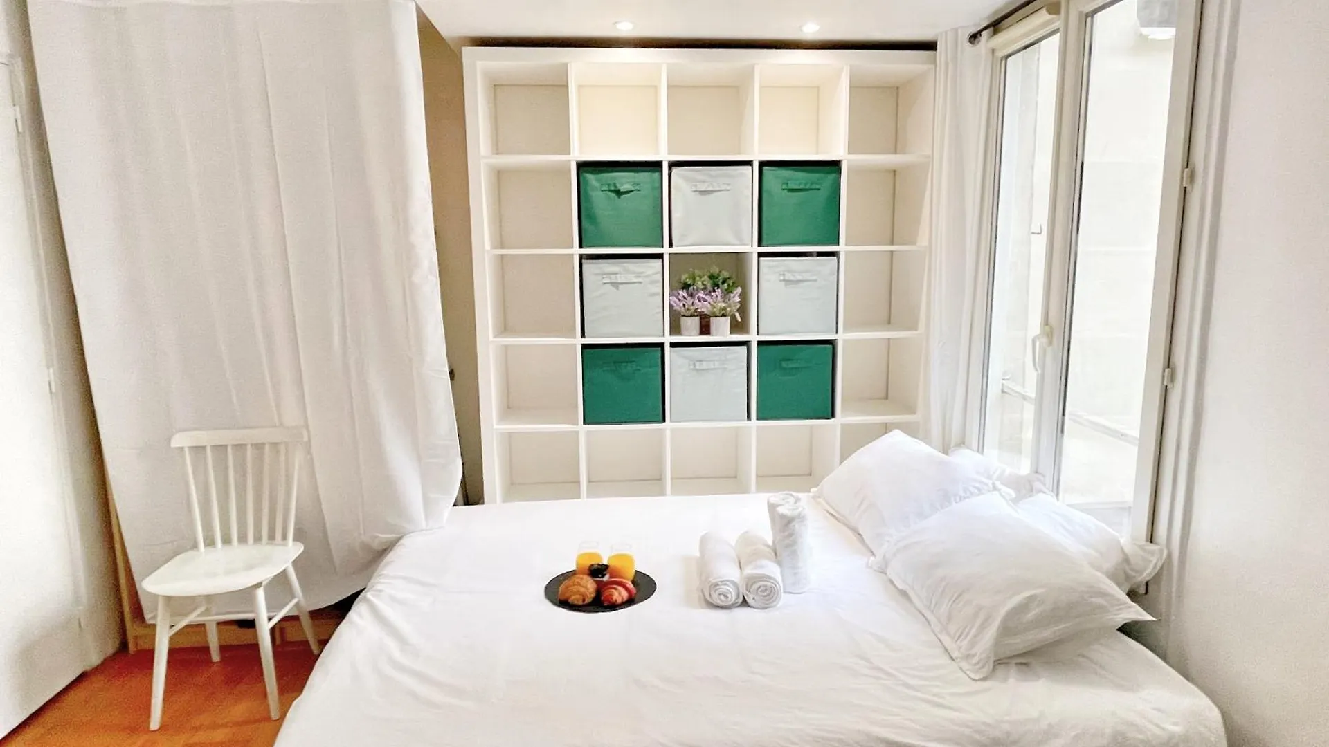 Studio-Heart Of Paris Apartment