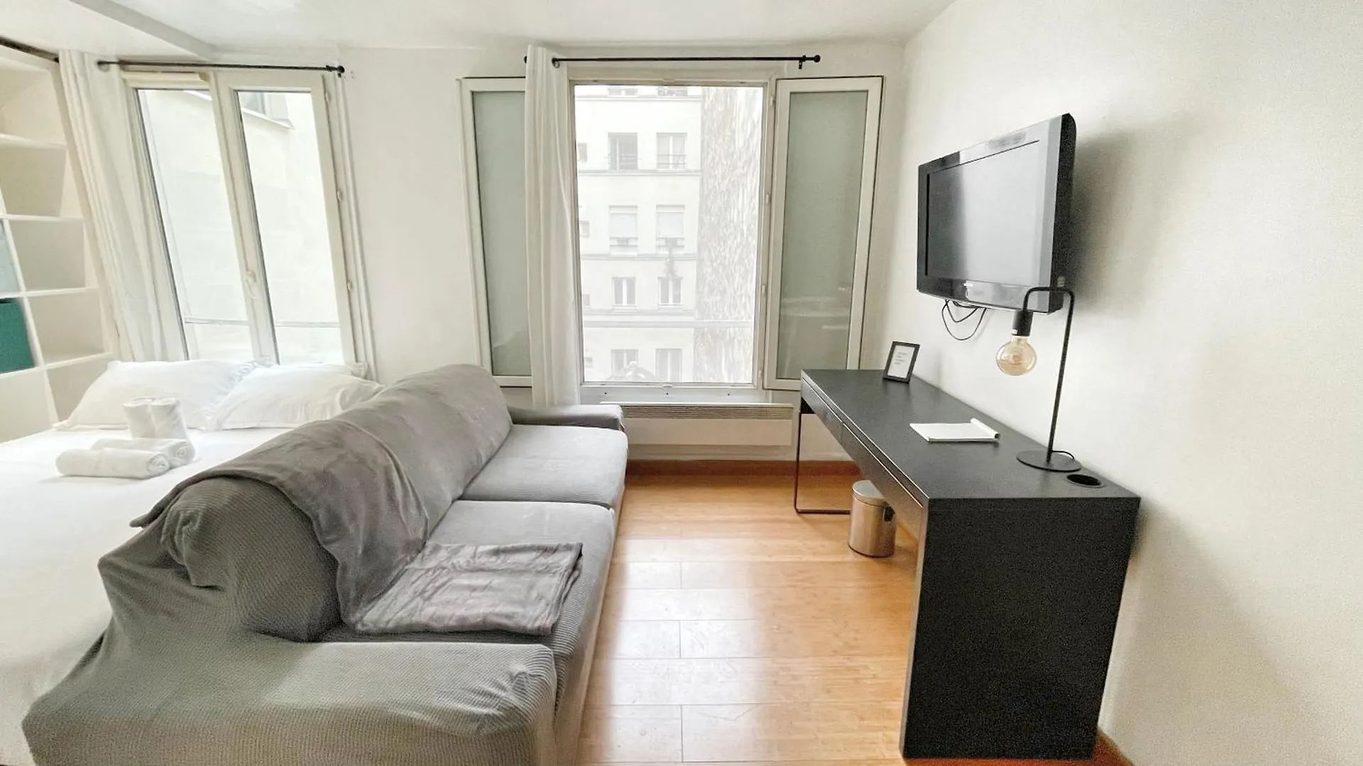 Studio-Heart Of Paris Apartment
